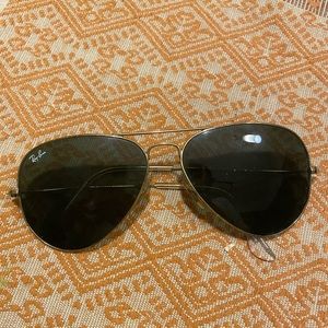 Ray-Ban Aviator Classic Sunglasses